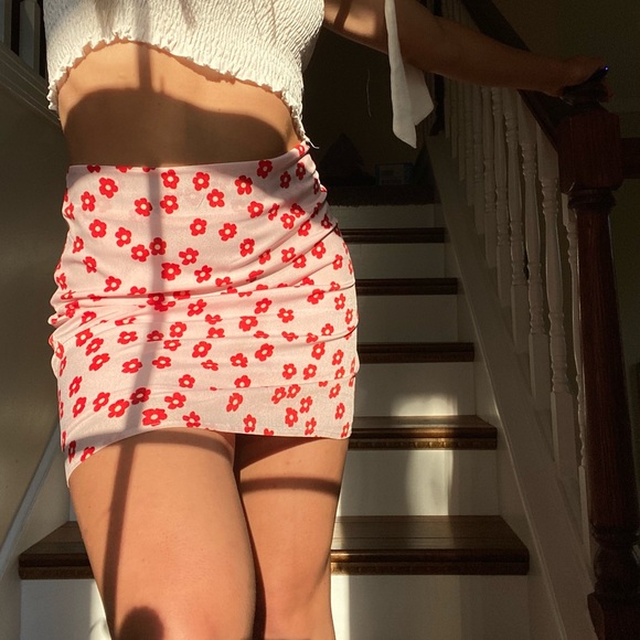 Floral high rise skirt - Picture 3 of 5